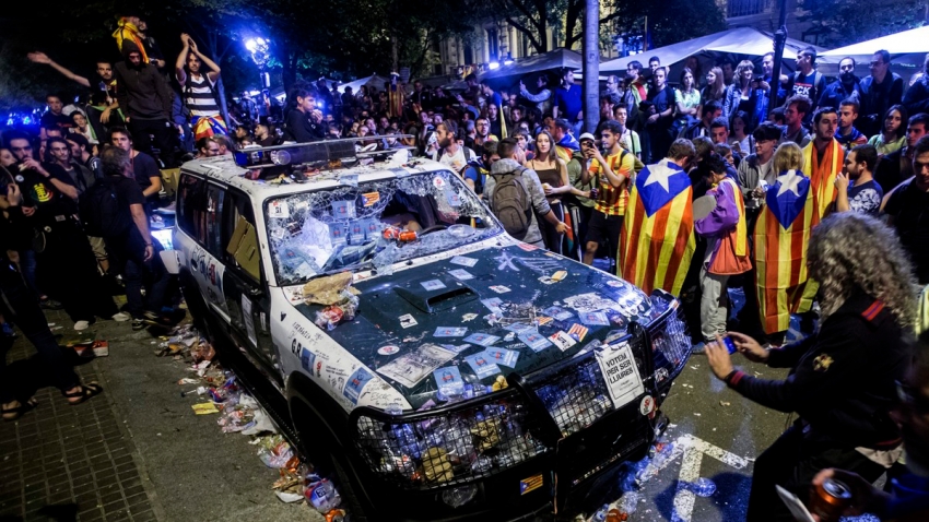 Editorial: Un año del golpe de Estado en Cataluña - 01/10/18