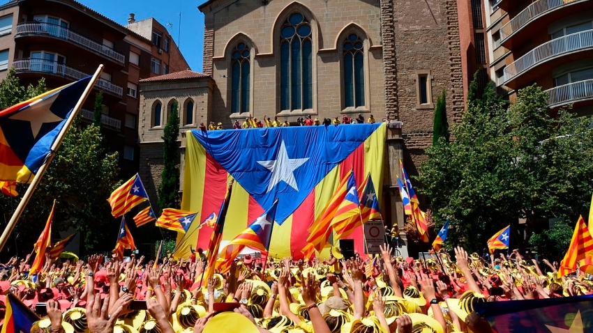 Editorial: La Iglesia Católica sigue apoyando el golpismo catalán - 18/09/18